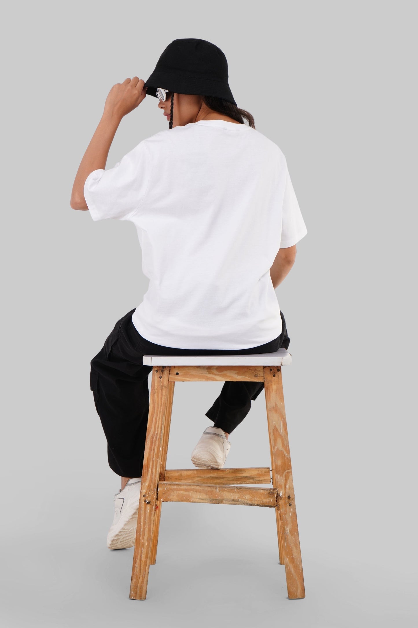 Mount Omine White Boyfriend Fit T-Shirt Women